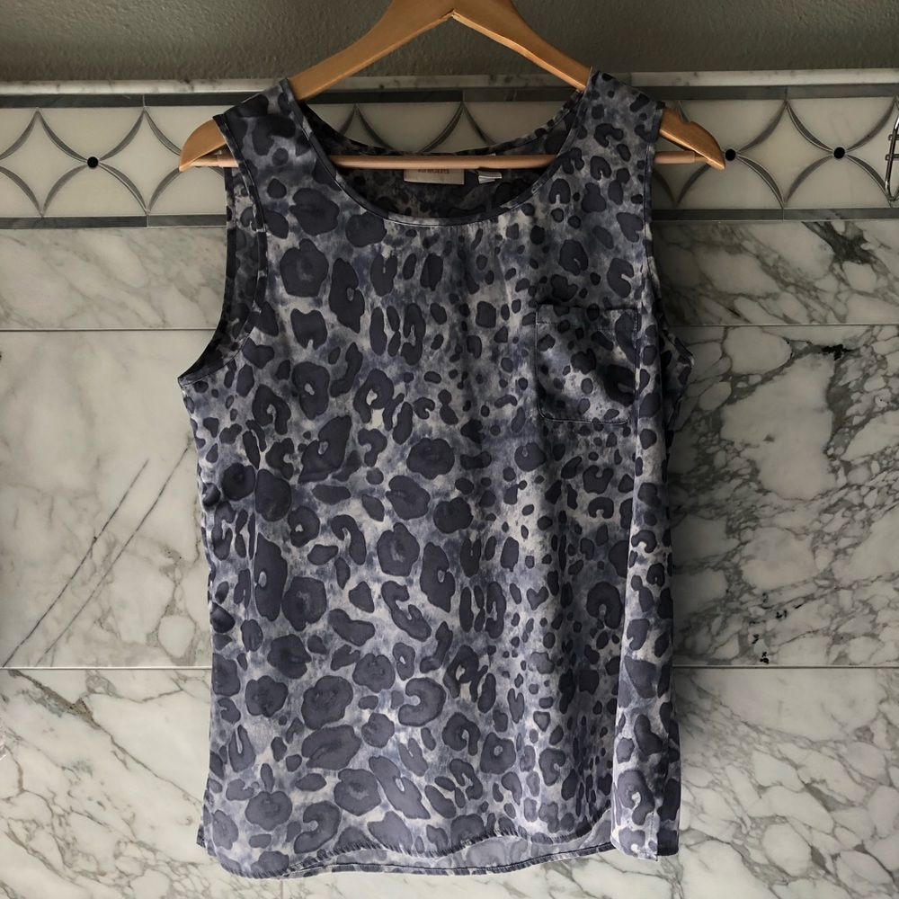 Chico’s Grey Jaguar Print Tank Sleeveless Top